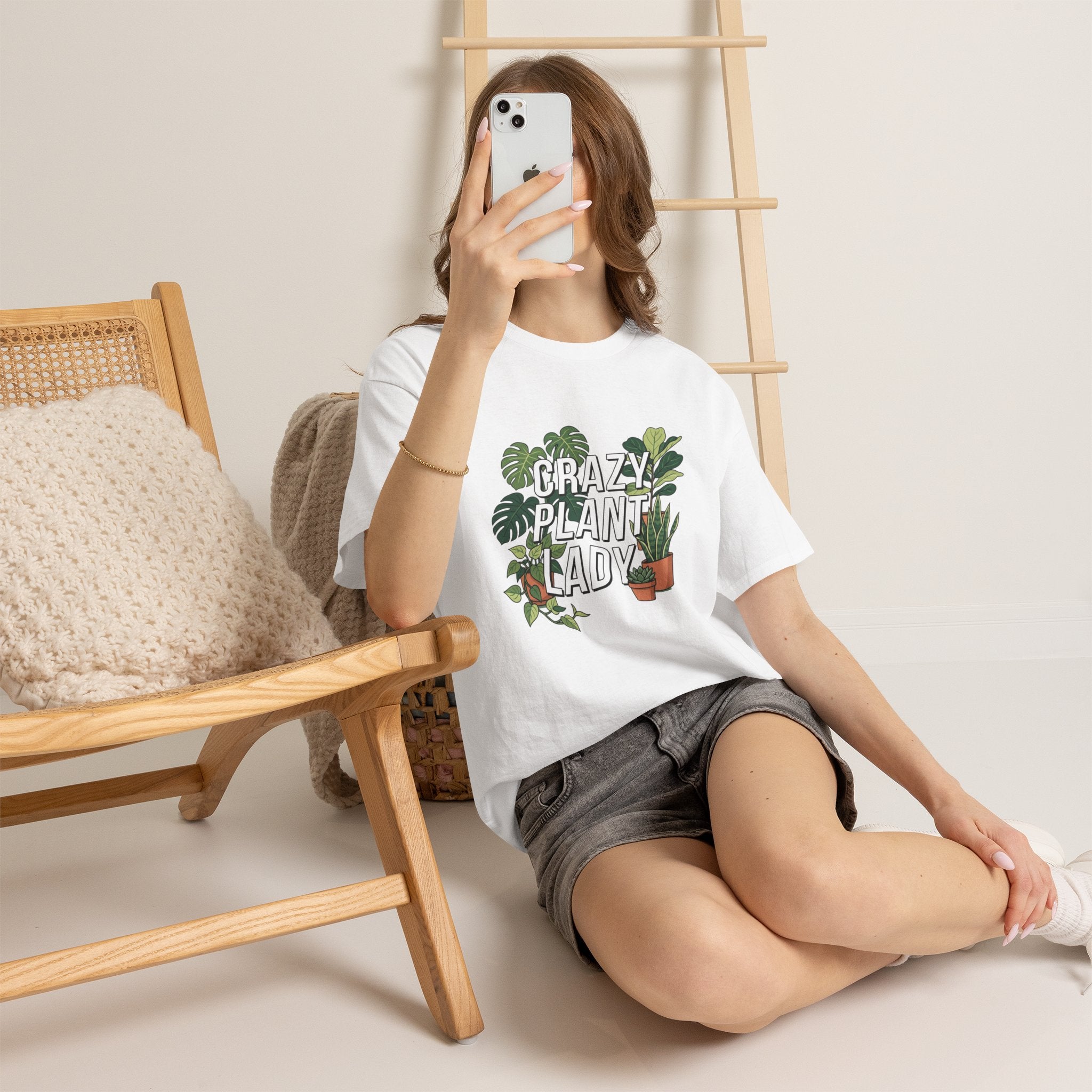 Plant Mami Tee
