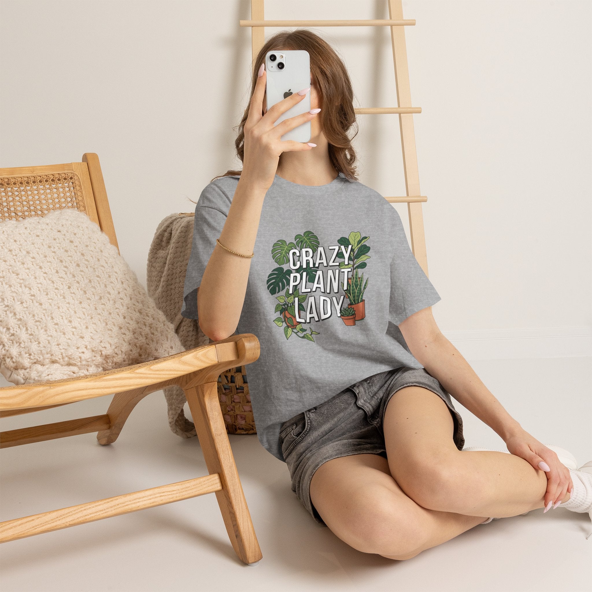 Plant Mami Tee